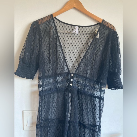 Black Lace robe/jacket - Picture 6 of 7